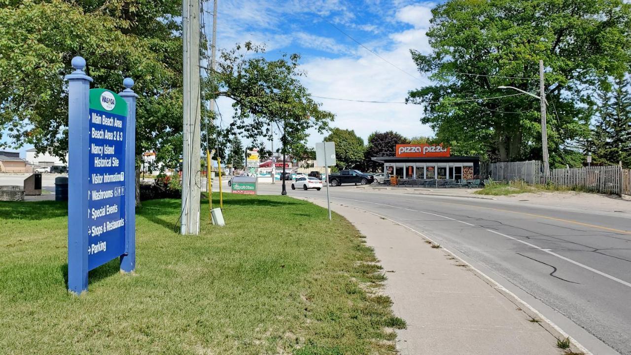 Main Beach River Retreat - Wasaga Beach 1 - Main Strip - 93 Mosley St Eksteriør billede